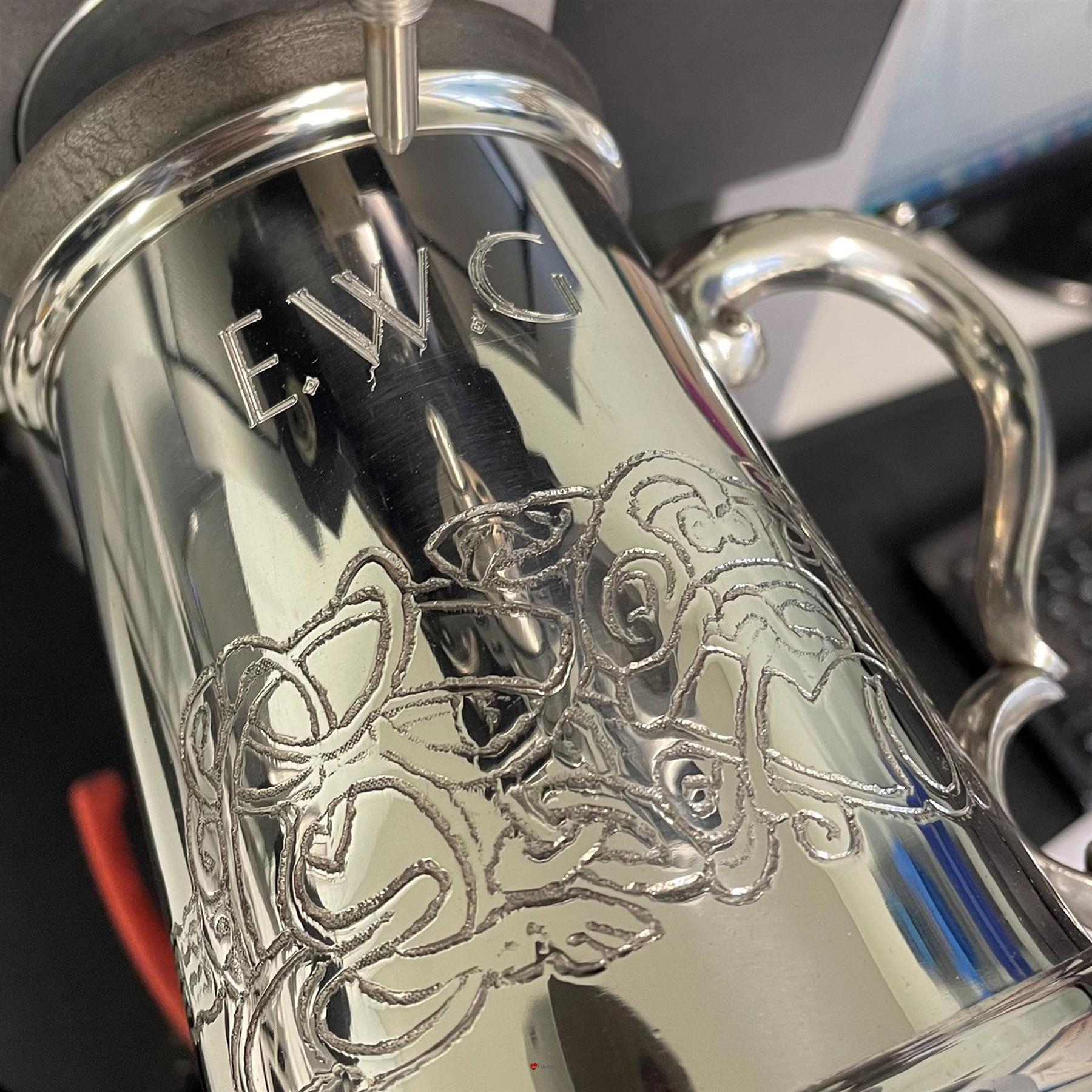 1 Pint Pewter Tankard with Celtic Dragon Design Scroll Handle