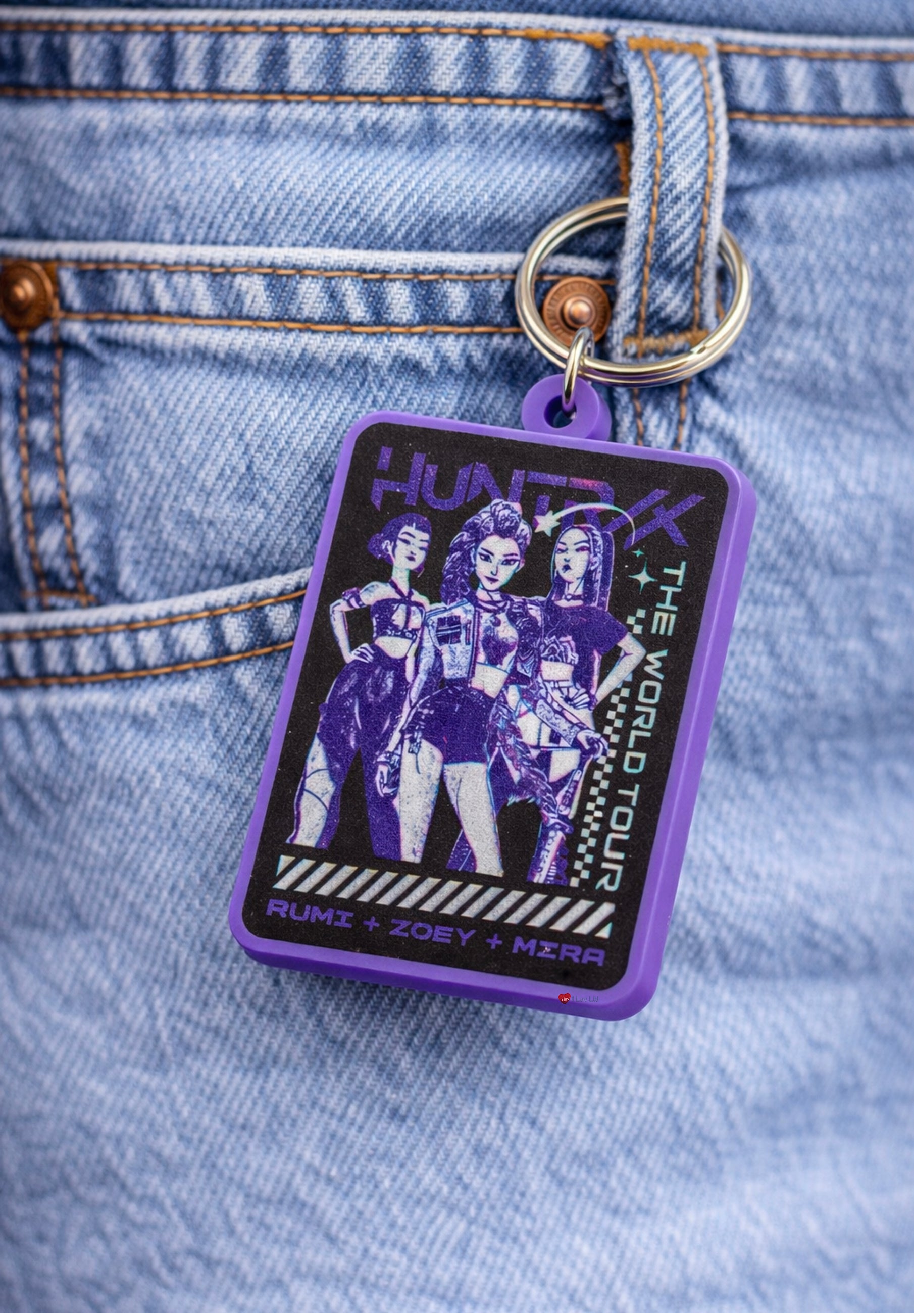 K-Pop Demon Hunters Huntrix Group PVC Keychain – Rumi Zoey Mira World Tour Bag Charm Collectible Keyring