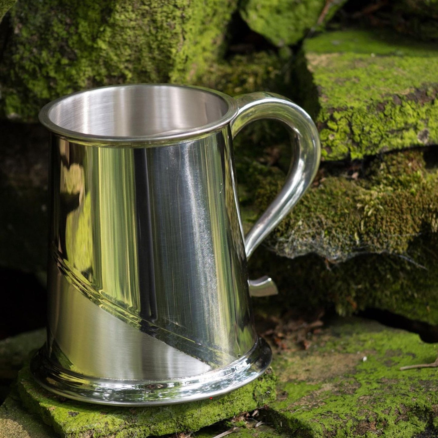 Pewter Tankard 1 Pint Lined Diagonal Satin Swan Handle Perfect for Engraving