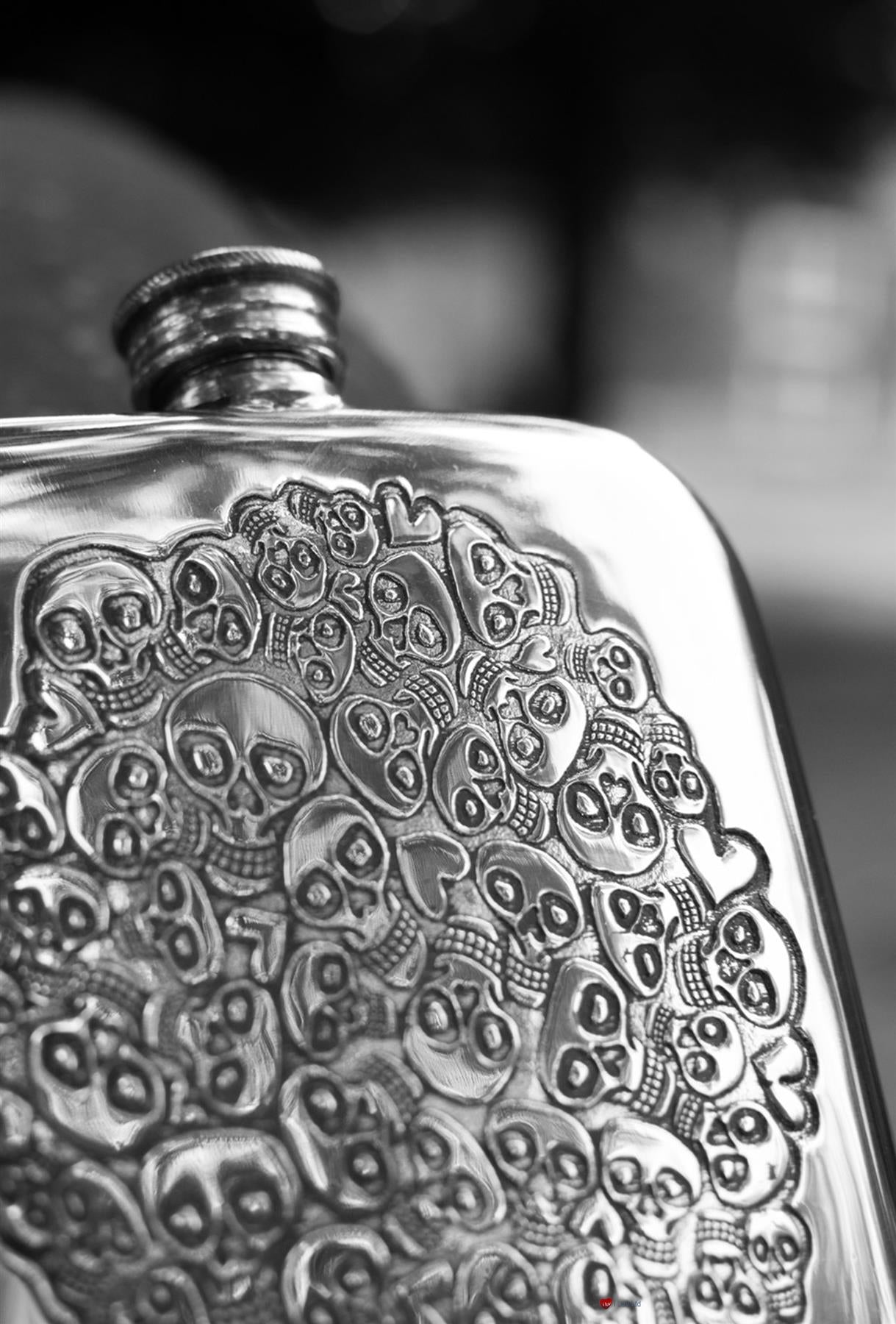 6oz Hip Flask with Skull and Heart Cluster Polished Screw Perfect for Engraving